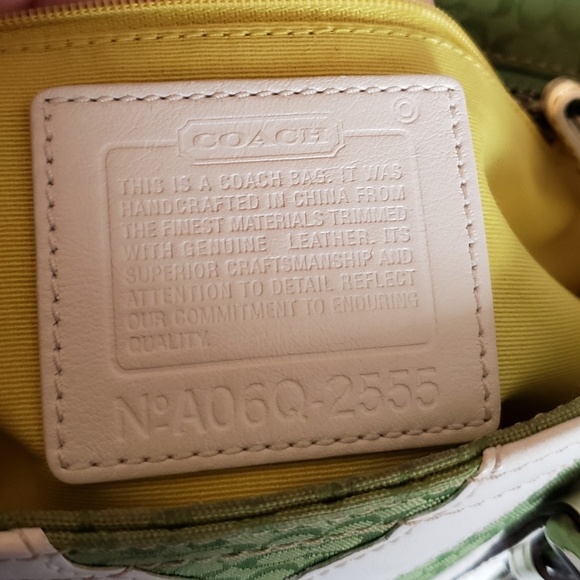 Coach purse - Picture 2 of 8